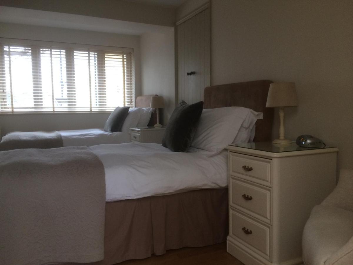 Bed and Breakfast The Barn At Woodview Hildenborough Экстерьер фото